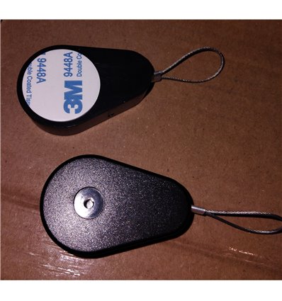 Retractable cable security system